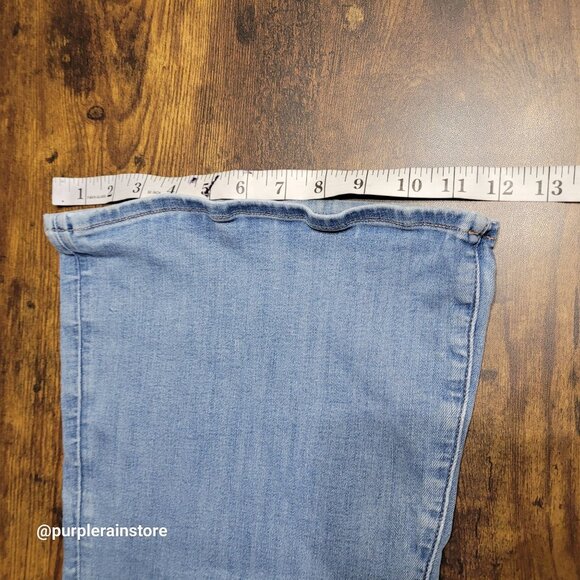 American Eagle Jeans 18 R Super Hi Rise Flare Next Level Stretch Medium Light - Picture 12 of 13